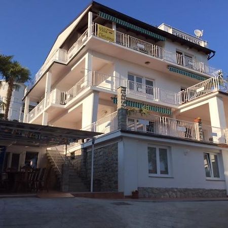 Apartmani Villa Christina Icici Ngoại thất bức ảnh